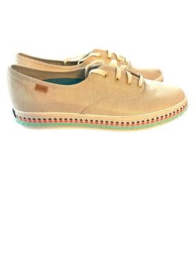 NWOT Keds iridescent Gold triple decker Hulu Foxing Tassel Trim Sneakers SZ 10